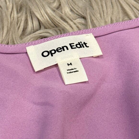 Open edit Lavendar crop tank top size medium - Picture 2 of 4